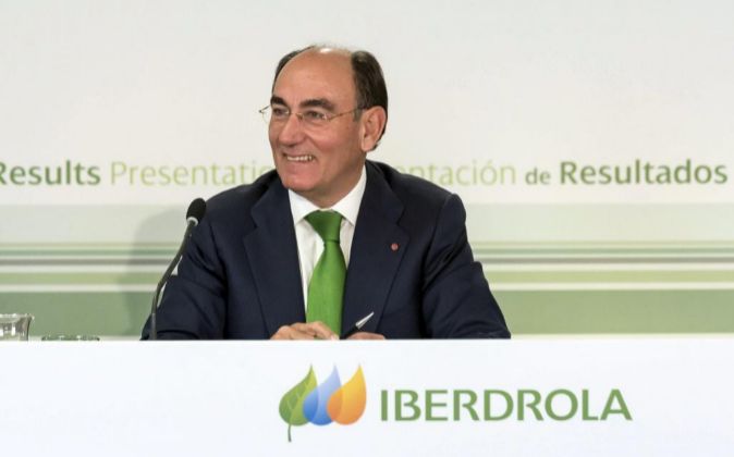 Sánchez Galán apuesta por unas renovables “eficientes” que disminuyan el coste de la energía.